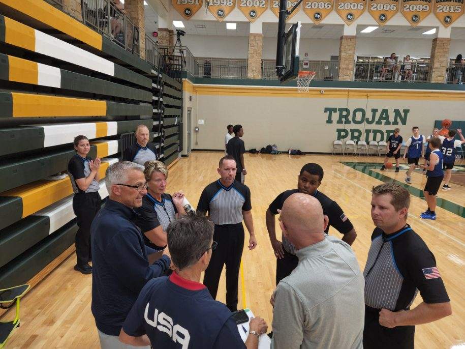 Basketball officials photo 4